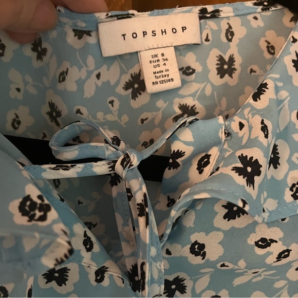 Topshop Floral Ruffle Tea Blouse Top - Picture 2 of 4